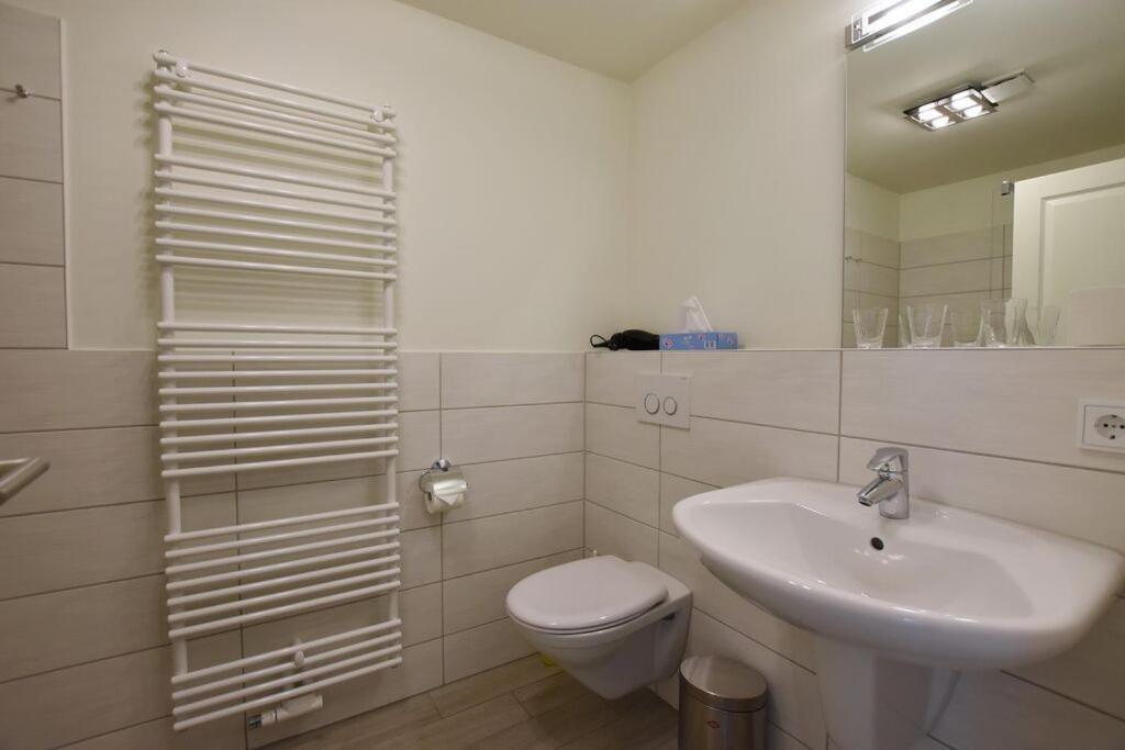 Ferienhaus Alte Dorfstrasse 20 *